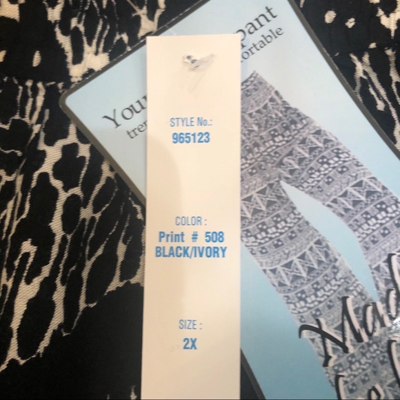 Claudia Richard Black & White pattern comfy stretch pants size 2X - Picture 3 of 5